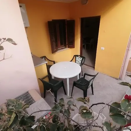 Dom wakacyjny Eden Portofrailis *