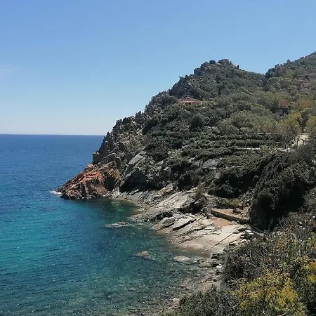 Vakantiehuis Eden Portofrailis